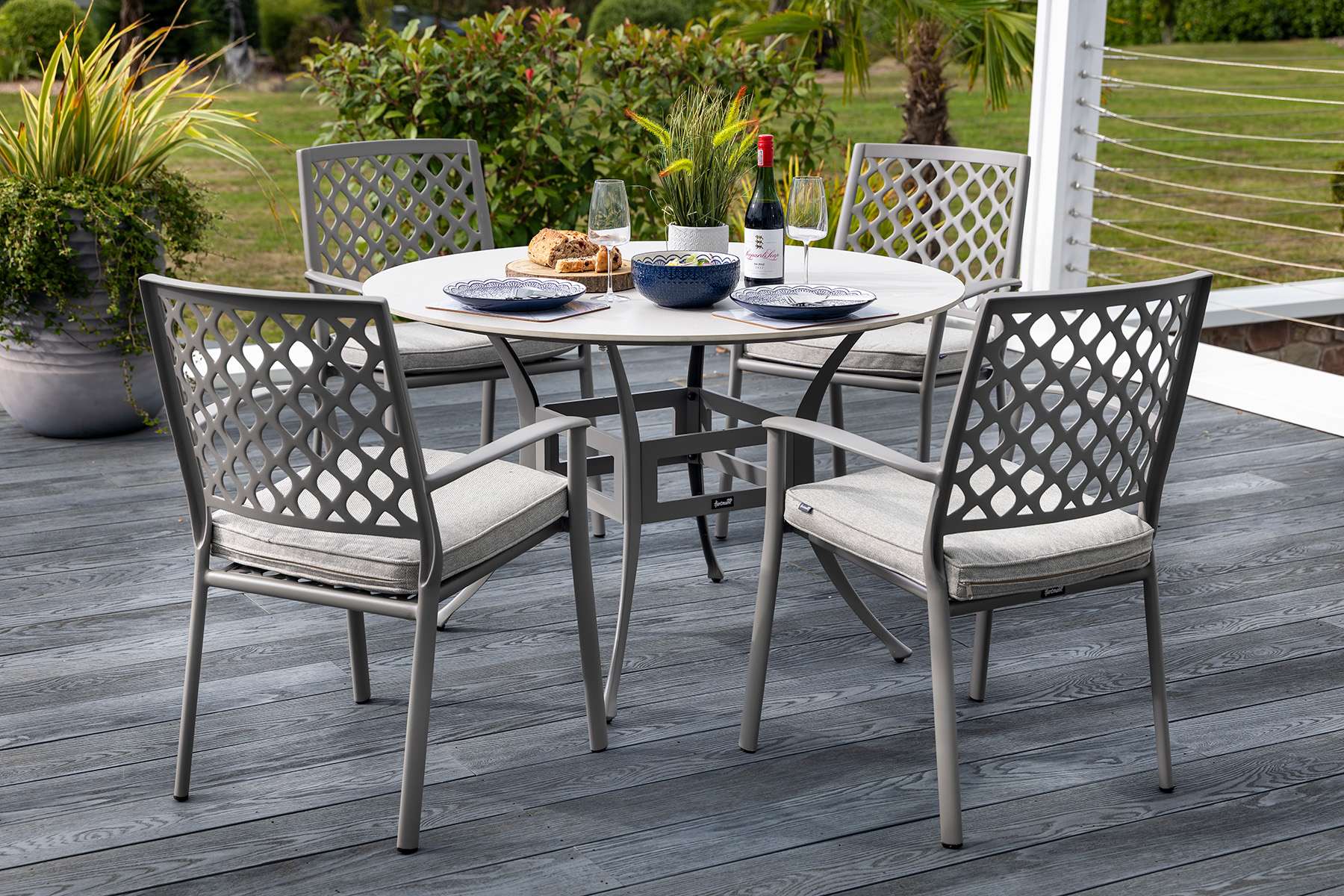 Avebury 4 Seat Dining Set